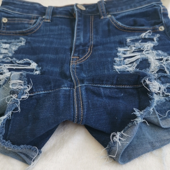 American Eagle Dark Denim Hi-Rise Short Next Level Stretch Distressed Shorts - Picture 6 of 8